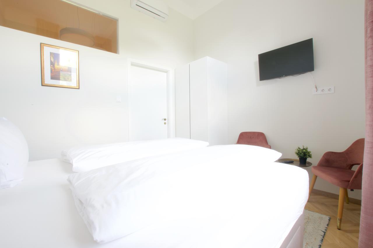 בודפשט Europest Luxury Suites מראה חיצוני תמונה